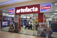 Artefacta