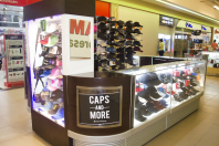 Caps & More